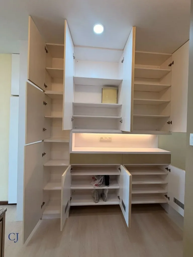 Pakej Ruang Tamu Moden oleh CJ Home Design Sandakan